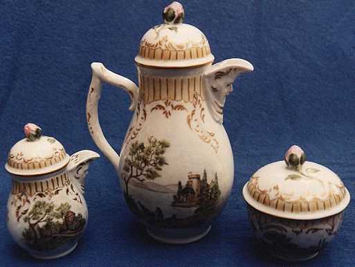 Dejeuner: Kanne, Milch und Zucker